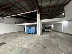 Playfair Road (D13), Warehouse #588801921